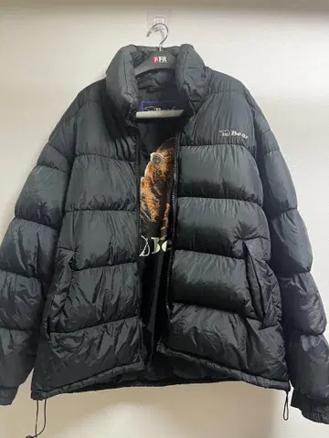 Bear 리버서블 블랙 다운 자켓