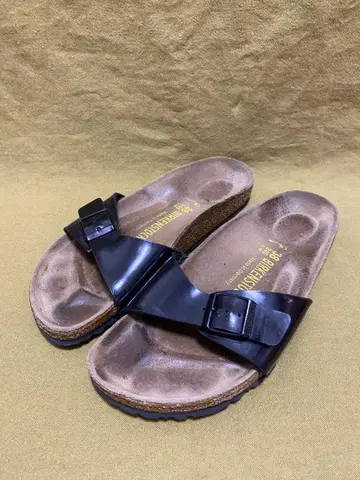 BIRKENSTOCK 블랙 마드리드 샌들 38 24.5cm