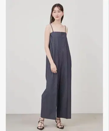 미라 오웬 2WAY 스트랩이 달린 베어 올인원