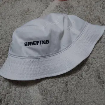 (택 포함 새상품) BRIEFING 버킷 햇 화이트 M 사이즈