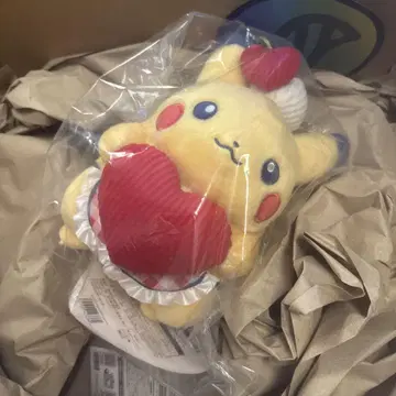 피카츄 다이너 봉제 인형 하트 체리 포켓몬 센터 한정판