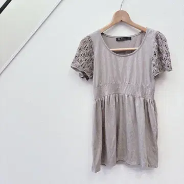 멜로즈 클레어/반팔/튜닉/티셔츠/퍼프 슬리브/크로쉐/레이스