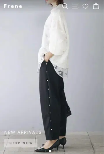 Frene 사이드 펄 턱 팬츠