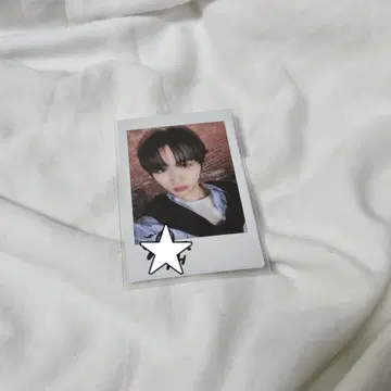 boynextdoor 테산 사인 포함 폴라로이드