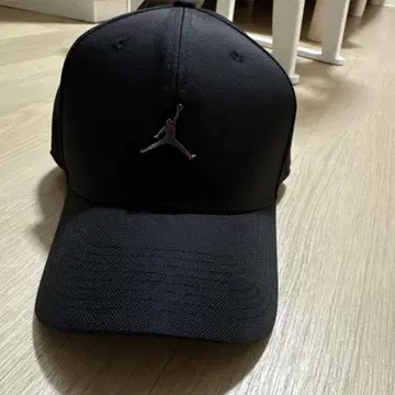 조던/메탈 로고 조절 가능한 점프맨 라이즈 캡