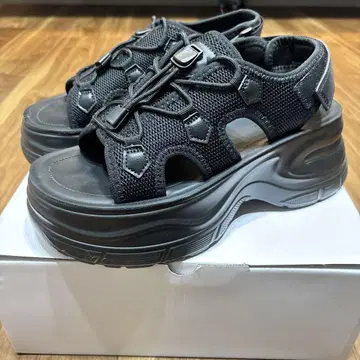롤리즈팜 칸도 핏 스포츠 샌들 블랙 L 사이즈