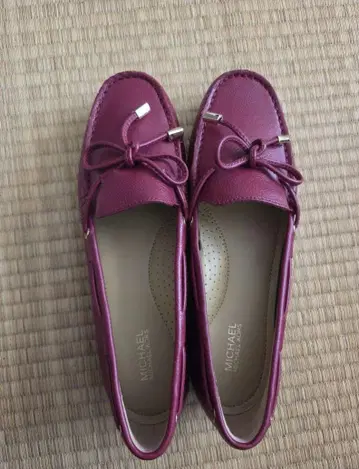 마이클코어스 로퍼 24cm