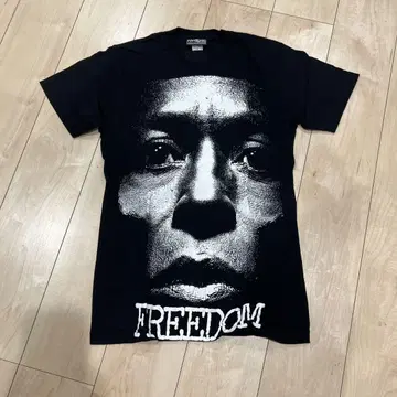 ANARCHISTIC FREEDOM 티셔츠 S 사이즈
