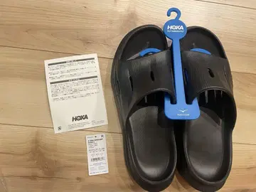 HOKA 샌들