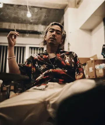 "ZIGOKUEZU" Aloha S/S 셔츠 (무수정판) 타키 착용