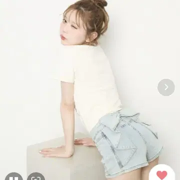 TITTY&CO. 백 리본 숏 팬츠