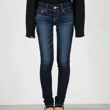 새상품급 MOUSSY 슬림 레그 힙업 파우더 스키니 스트레치
