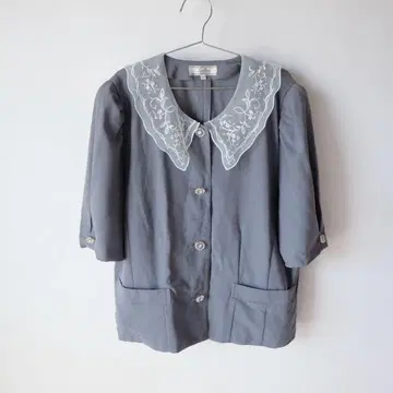 USED 구제 의류 레트로 레이스 옷깃 퍼프 슬리브 반팔 블라우스
