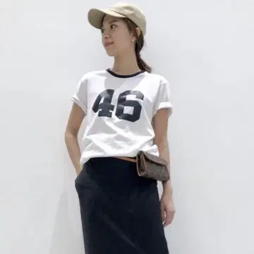 라빠르망 두지엠 클라세 HOLIDAY 46 T-SH 티셔츠