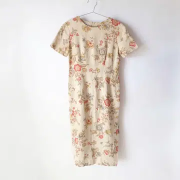 USED 구제 의류 베이지 키나리 린넨 혼합 꽃무늬 반팔 원피스