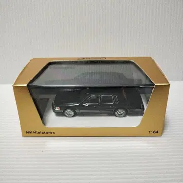 MK 1/64 포드 링컨 타운카 1992 블랙