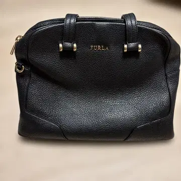 FURLA 블랙 핸드백