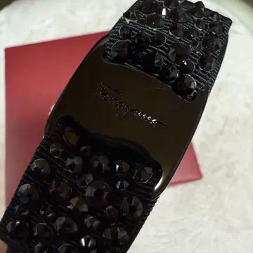 페라가모 머리띠