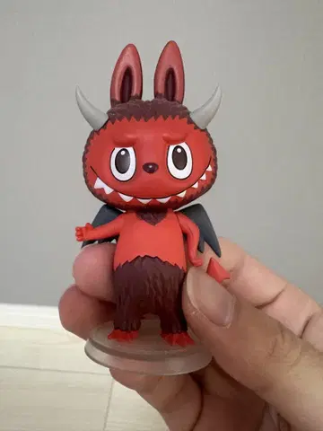 POPMART LABUBU 라브브