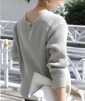 MUSE de Deuxieme Classe Code Lily 니트