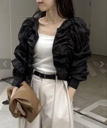 CAPRICIEUX LE'MAGE 셔링 블라우스