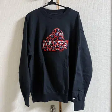 XLARGE 레오파드 무늬 와펜 트레이닝복