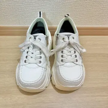 YOSUKE 통굽 스니커즈 화이트 M