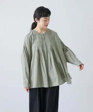 미사용 새상품 kagure 이번 시즌 코튼 핀턱 블라우스