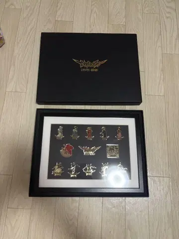 에반게리온 핀 배지
