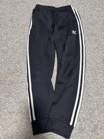 adidas 블랙 트랙 팬츠