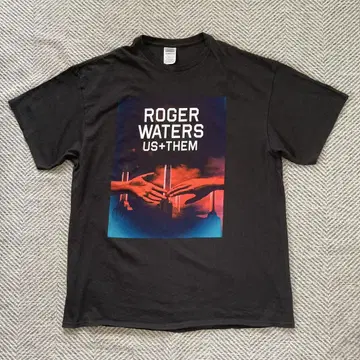 2017 ROGER WATERS US+THEM 프린트 티셔츠