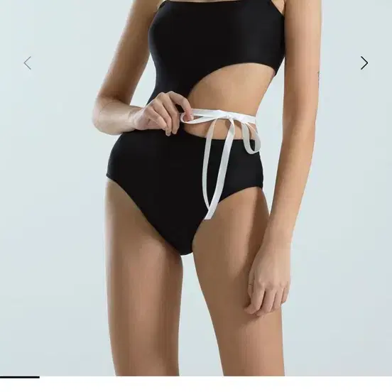 Vinajay Irene Monokini on Bunjang Global Site.