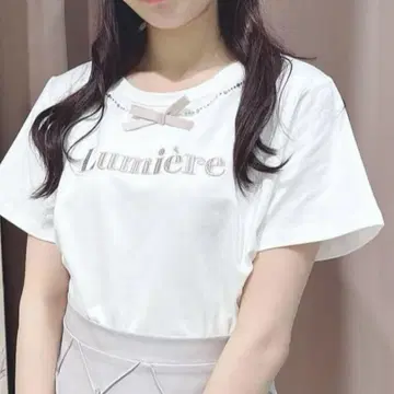 evelyn 티셔츠 Lumiere
