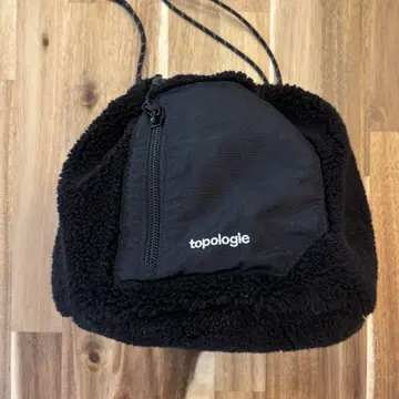 topologie 리버서블 버킷 플리스 복조리 백 블랙