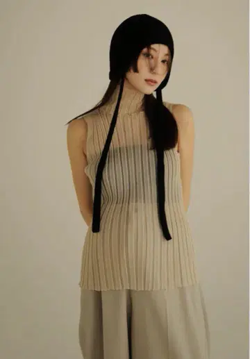 로렌 시어 터틀넥 상의