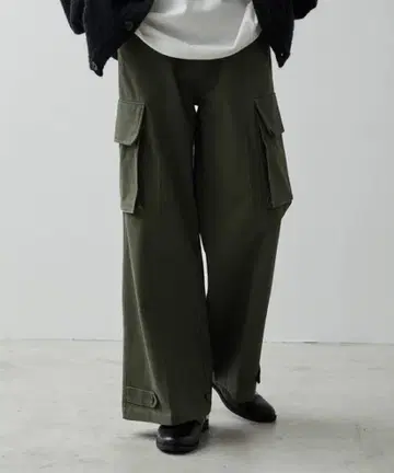 CLEL 카고 팬츠 올리브 XS