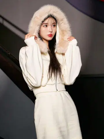 다리치 후드 퍼 맨투맨 셋업