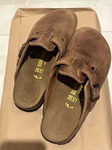 버켄스탁 브라운 사보 클로그 샌들 38