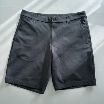 룰루레몬 숏 팬츠