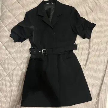 moussy 블랙 반팔 벨트 미니 원피스