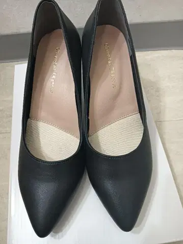 ORiental TRaffic 새상품급 스틸레토 펌프스 36(23cm)