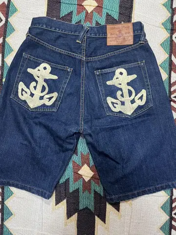 데님 숏 팬츠 EVISU 조츠