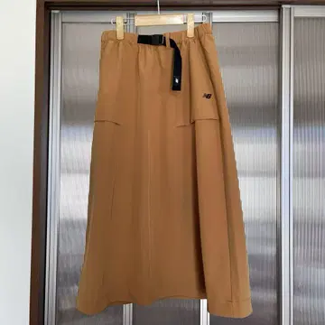 뉴발란스 New Balance 롱 스커트 우븐 스커트 M