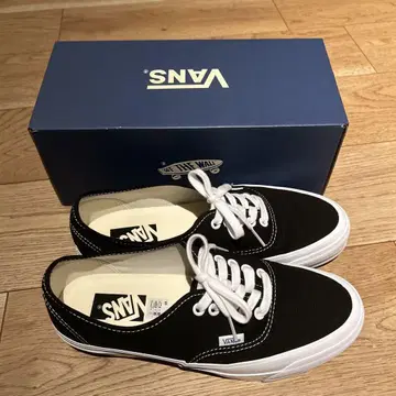 26.5cm VANS PREMIUM AUTHENTIC 44 오센틱