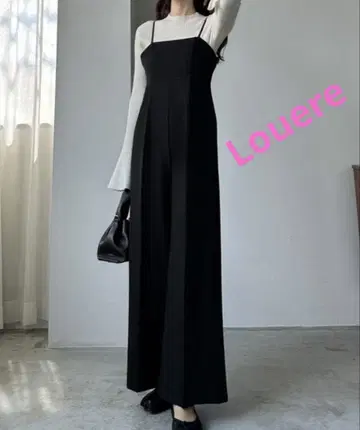 미사용 새상품! Louere 블랙 하이웨스트 살로펫 팬츠