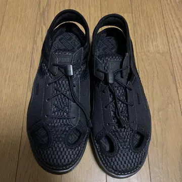 푸마 블랙 스니커즈