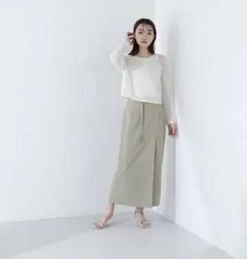 NATURAL BEAUTY BASIC 벨트 랩 내로우 스커트