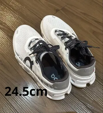 On 클라우드 몬스터 스니커즈 24.5cm