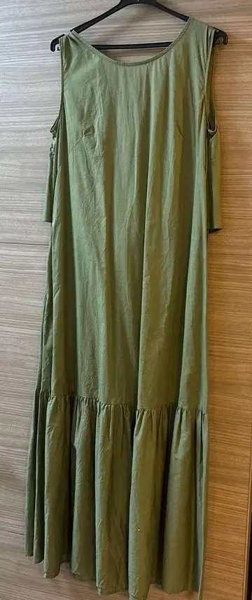 스트로베리 필드 백 리본 원피스