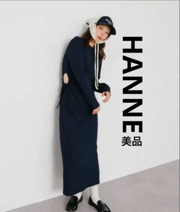 새상품급 HANNE 안 사이드 홀 원피스 네이비